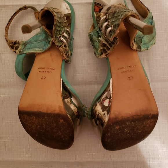 Massimo Dogana Snakeskin Heels - Picture 8 of 9